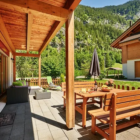 Breithorn - Charming - Free Parking & Wifi Apartment