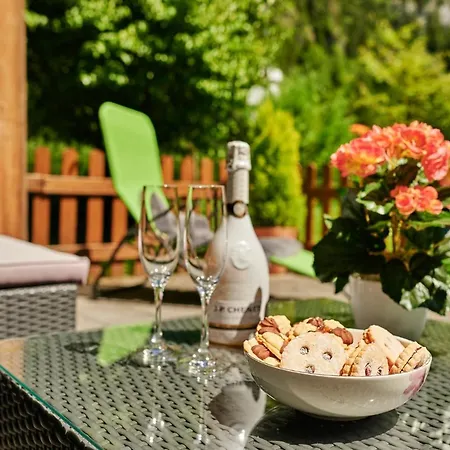 Breithorn - Charming - Free Parking & Wifi Appartement *