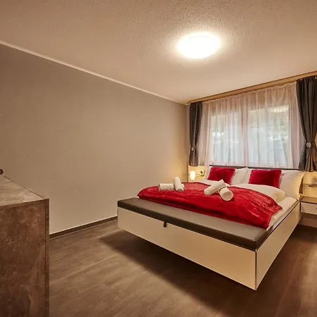 Breithorn - Charming - Free Parking & Wifi Apartment