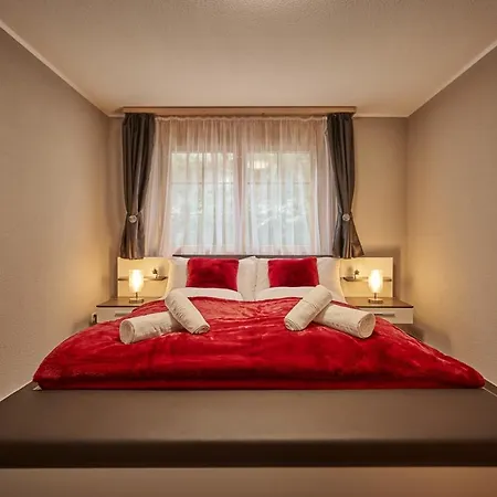 Breithorn - Charming - Free Parking & Wifi Appartement