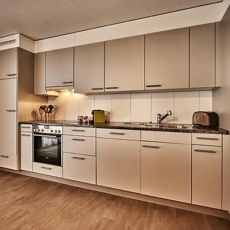 Breithorn - Charming - Free Parking & Wifi Appartement