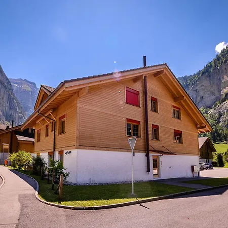 Apartamento Breithorn - Charming - Free Parking & Wifi *