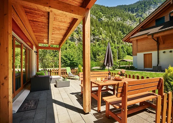 Breithorn - Charming - Free Parking & Wifi 公寓